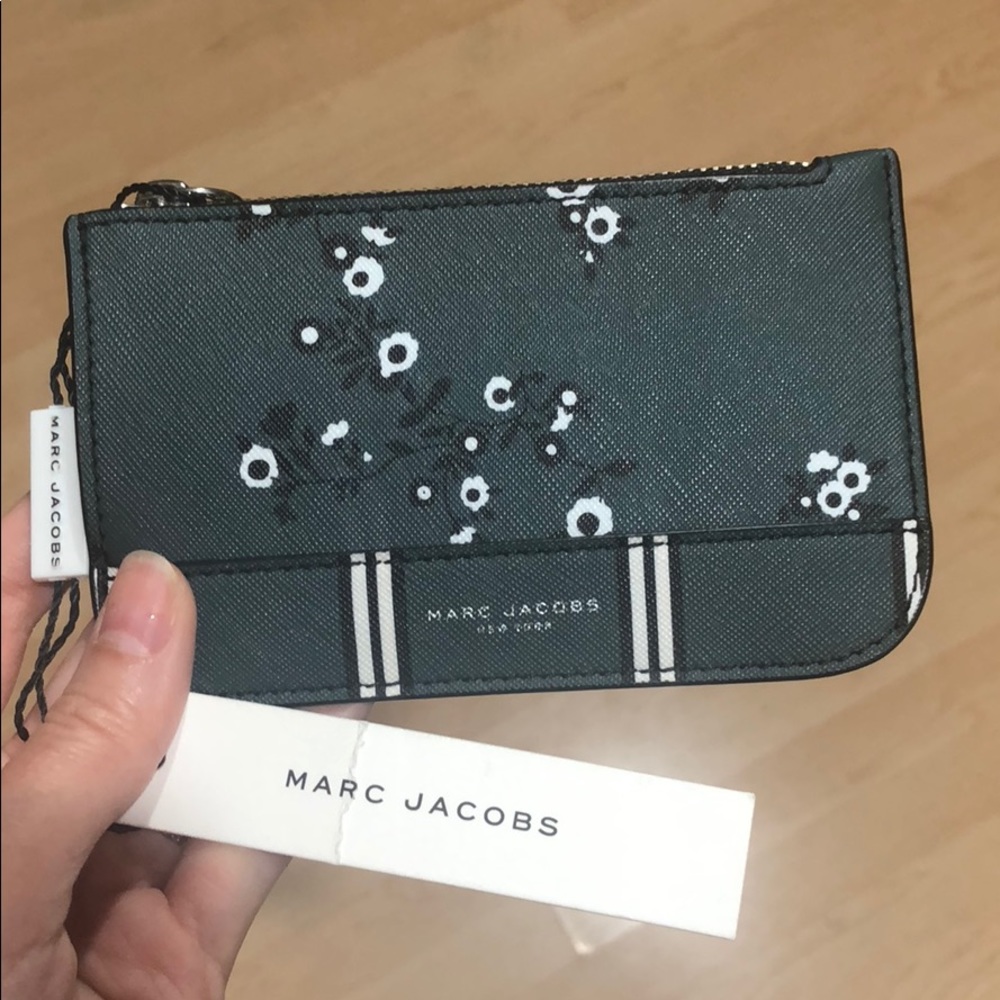 Marc Jacobs card holder with Key fob